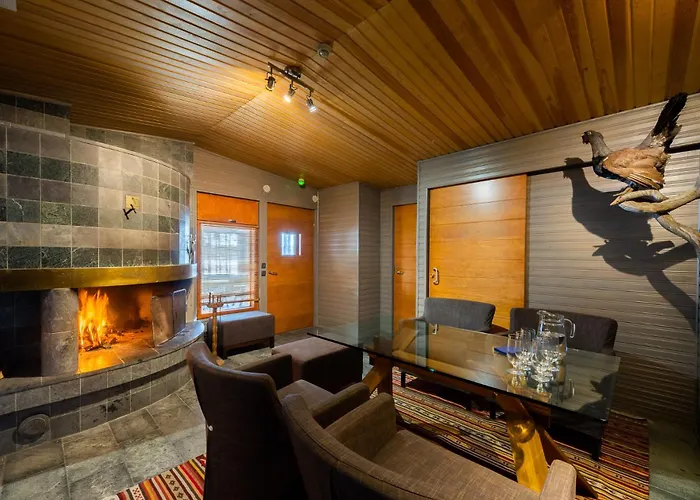 别墅 Luxury Petaejaelinna *