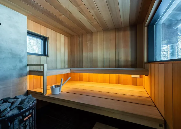 Luxury Petaejaelinna *