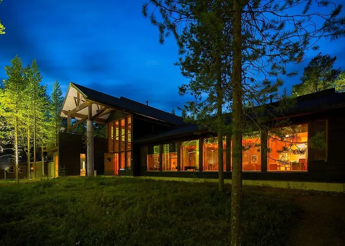 别墅 Luxury Petaejaelinna